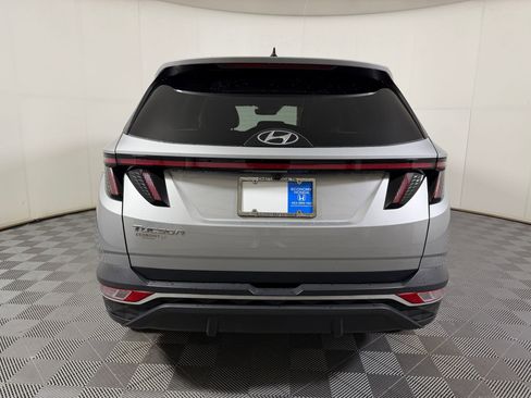 Used 2022 Hyundai Tucson SEL w/ Convenience + Premium Package FWD image 8