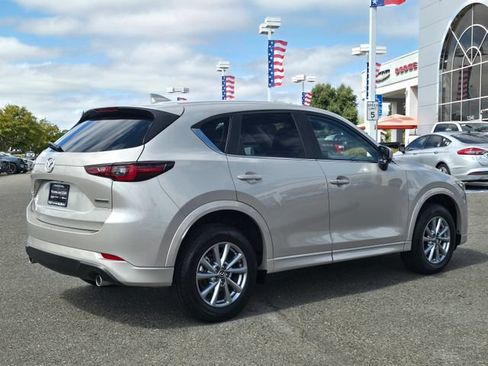 Used 2025 MAZDA CX-5 AWD 2.5 S w/ Preferred Package image 4