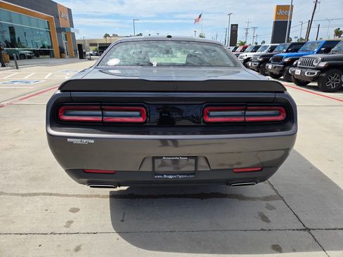 Used 2023 Dodge Challenger SXT w/ Blacktop Package RWD image 4