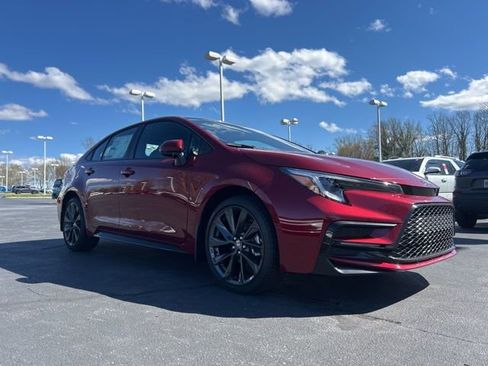 New 2026 Toyota Corolla SE image 3