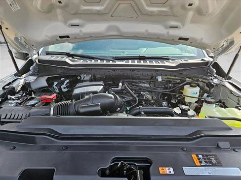 New 2026 Ford F250 XLT w/ FX4 Off-Road Package image 17