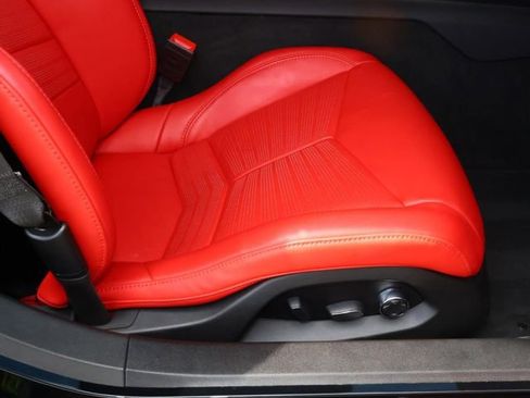 Used 2023 Chevrolet Corvette 2LT w/ Chrome Exterior Badge Package image 20