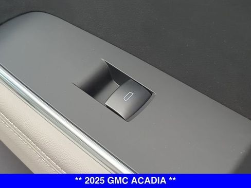 New 2025 GMC Acadia Elevation image 38