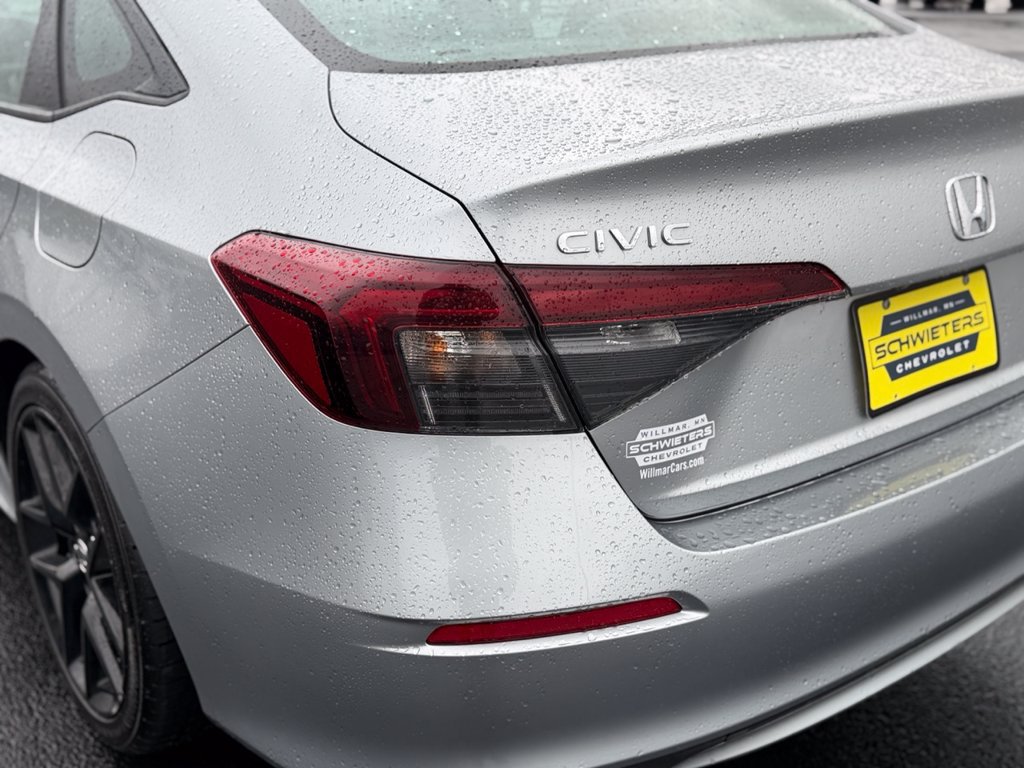 Used 2025 Honda Civic Sport image 10