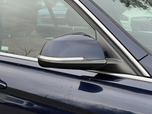 Used 2017 BMW 330e image 7