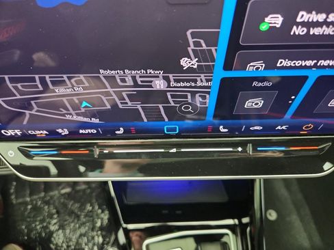 New 2025 Volkswagen GTI SE image 25