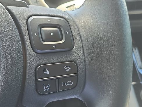 Used 2024 Lexus IS 350 F Sport RWD image 18