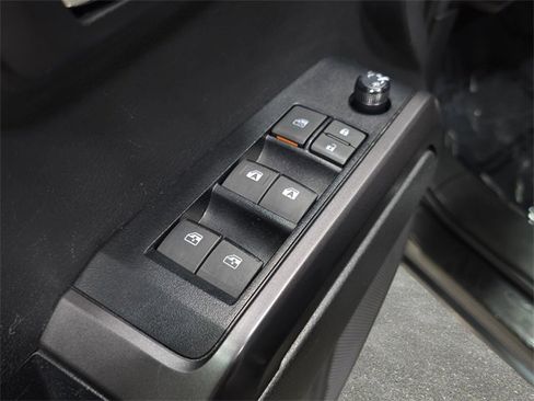 Certified 2023 Toyota Tacoma TRD Off-Road image 24