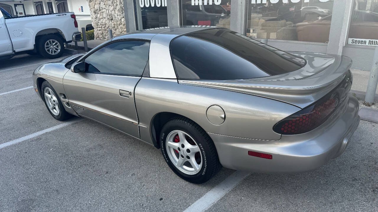 Used 2000 Pontiac Firebird Coupe w/ Opt Pkg RWD image 7