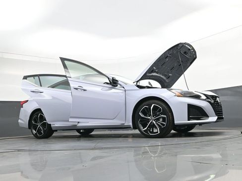 New 2026 Nissan Altima 2.5 SR FWD image 50