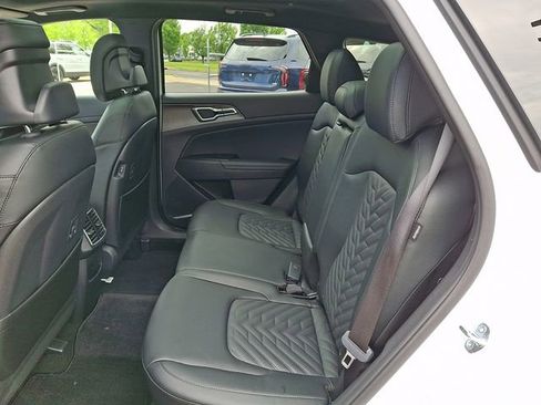 Certified 2026 Kia Sportage X-Line w/ X-Line Premium Package AWD/4WD image 10