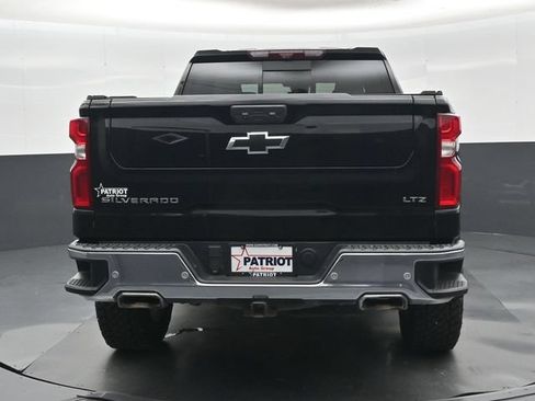 Used 2023 Chevrolet Silverado 1500 LTZ w/ LTZ Premium Package AWD/4WD image 29