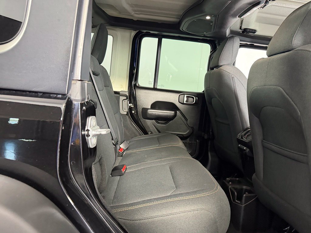 Used 2025 Jeep Wrangler Unlimited Sport AWD/4WD image 27