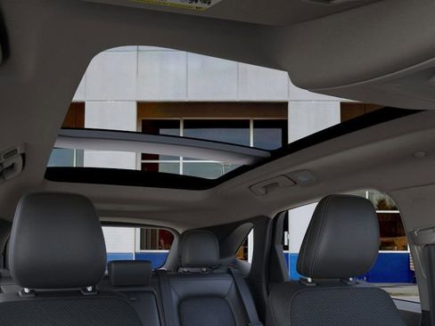 New 2025 Ford Escape SE image 25