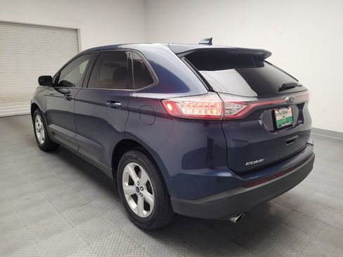Used 2017 Ford Edge SE FWD image 5