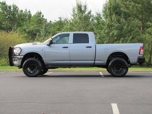 Used 2023 RAM 2500 Tradesman AWD/4WD image 5