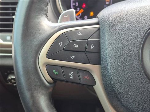 Used 2014 Jeep Grand Cherokee Overland RWD image 4