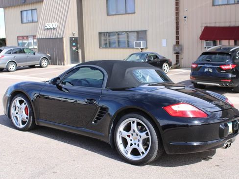 Used 2005 Porsche Boxster S image 3