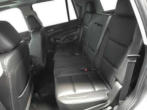 Used 2019 Chevrolet Tahoe LT AWD/4WD image 34
