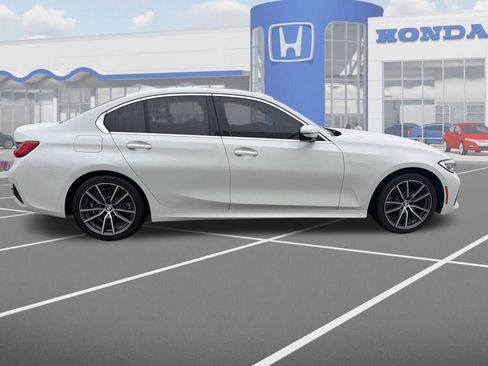 Used 2020 BMW 330i Sedan w/ Convenience Package image 10