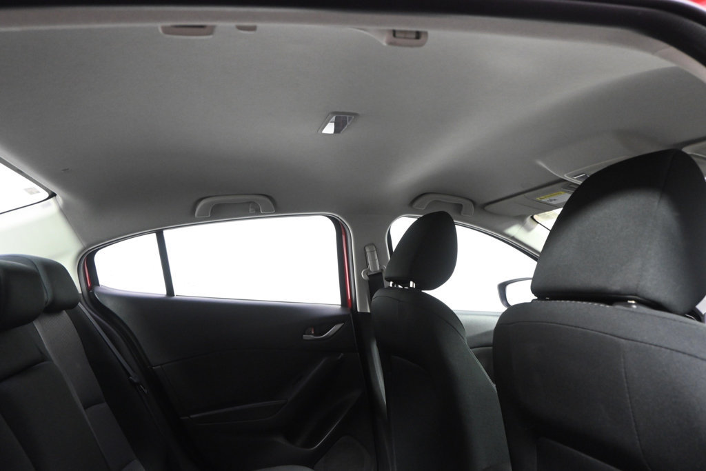Used 2015 MAZDA MAZDA3 i Touring FWD image 17