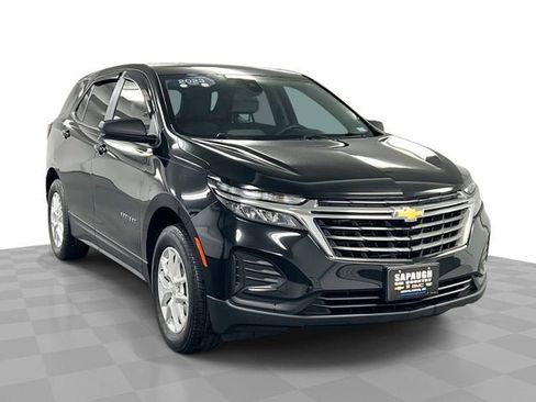 Certified 2023 Chevrolet Equinox LS w/ LS Convenience Package AWD/4WD image 1