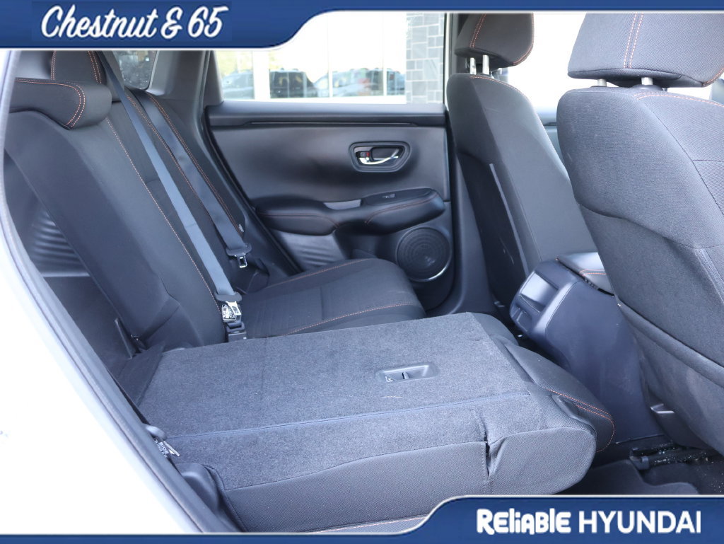 Used 2023 Honda HR-V Sport image 12