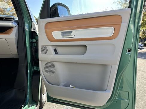 New 2025 Volkswagen ID. Buzz Pro S Plus image 23