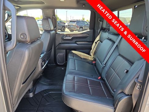Used 2023 Chevrolet Silverado 1500 High Country w/ High Country Premium Package AWD/4WD image 10