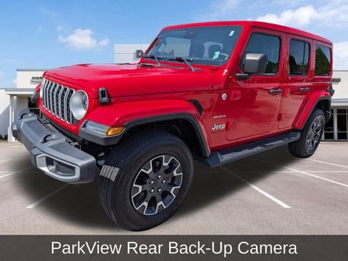 Used 2024 Jeep Wrangler Unlimited Sahara AWD/4WD image 9