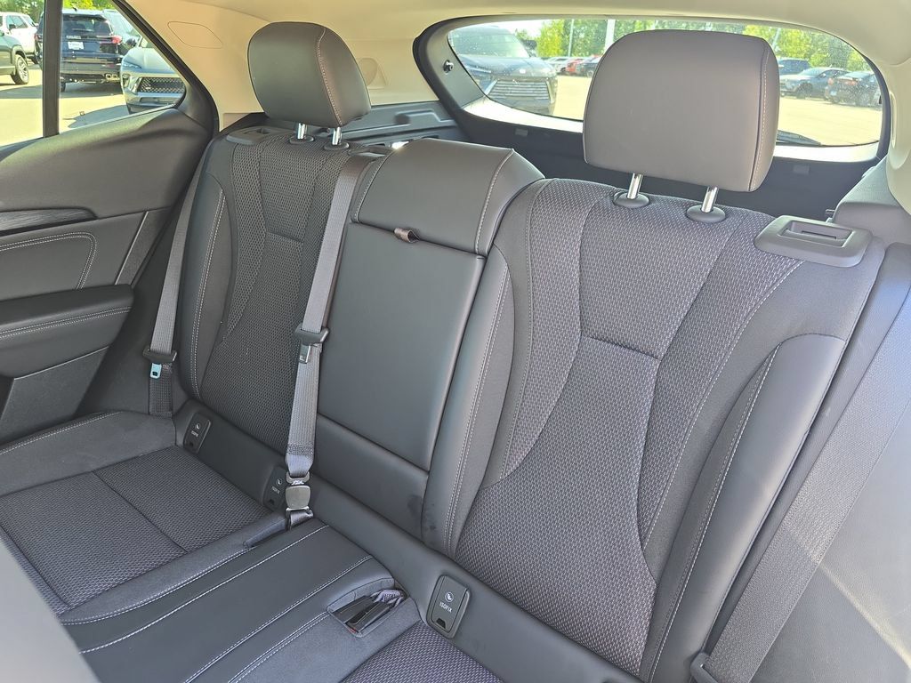 Used 2023 Buick Envision Preferred w/ Sport Touring Package AWD/4WD image 14