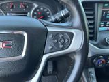 Used 2019 GMC Acadia SLT image 3