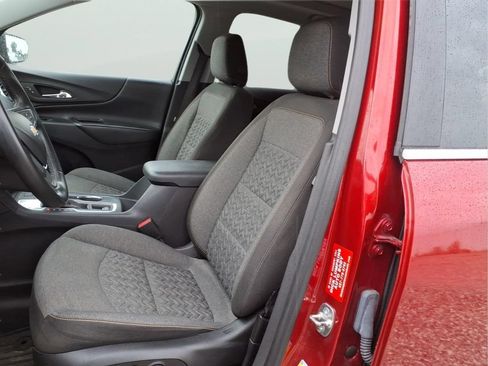 Used 2024 Chevrolet Equinox LT FWD image 12