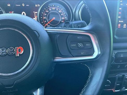 Used 2018 Jeep Wrangler Unlimited Sahara w/ LED Lighting Group image 11