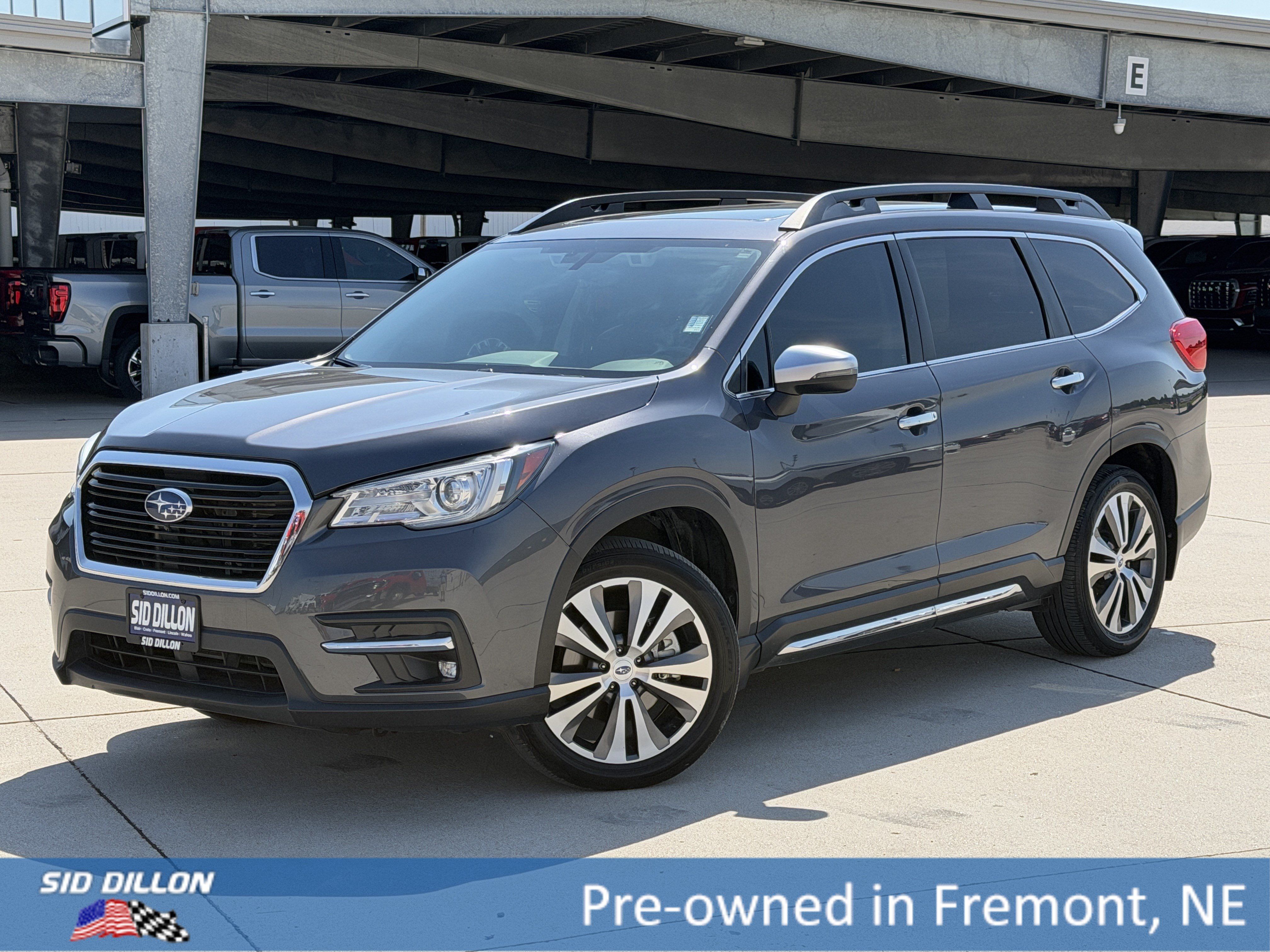 Used 2021 Subaru Ascent Touring w/ Popular Package #2A AWD/4WD image 1