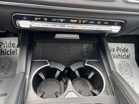 Used 2025 Mercedes-Benz GLS 450 4MATIC image 27