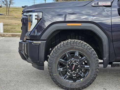 New 2026 GMC Sierra 2500 AT4 w/ AT4 Premium Plus Package AWD/4WD image 6