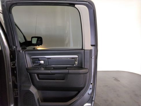 Used 2018 RAM 1500 Sport image 32