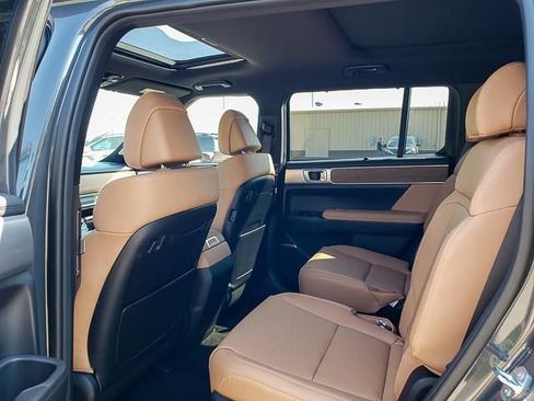 New 2026 Hyundai Santa Fe Limited image 10