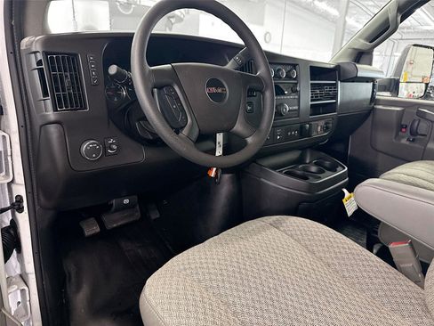 New 2026 GMC Savana 4500 w/ Driver Convenience Package image 2