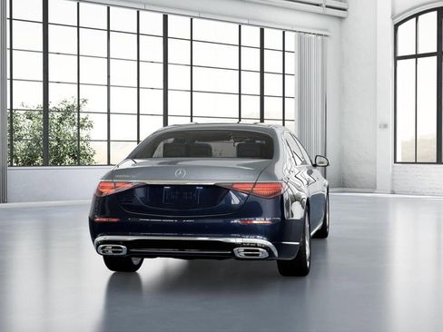 Certified 2024 Mercedes-Benz Maybach S 680 4MATIC image 24