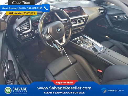 Used 2021 BMW Z4 sDrive30i w/ Convenience Package image 11