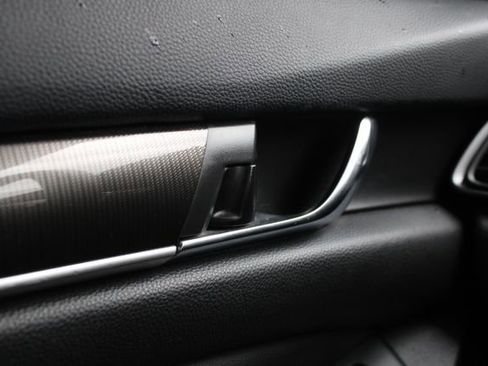 Used 2021 Honda Accord Sport image 6