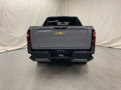 New 2025 Chevrolet Silverado EV LT image 7