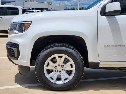 Used 2022 Chevrolet Colorado LT w/ Fleet Safety Package AWD/4WD image 9