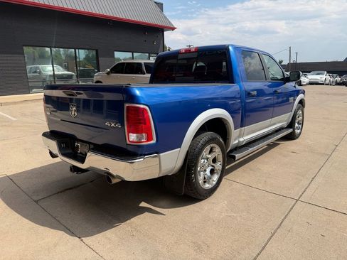 Used 2016 RAM 1500 Laramie w/ Convenience Group AWD/4WD image 11