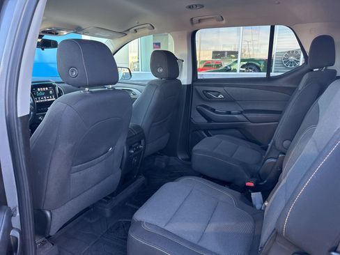 Used 2019 Chevrolet Traverse LT w/ LPO, Floor Liner Package AWD/4WD image 15