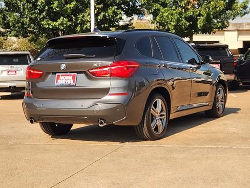 Used 2017 BMW X1 xDrive28i AWD/4WD image 3