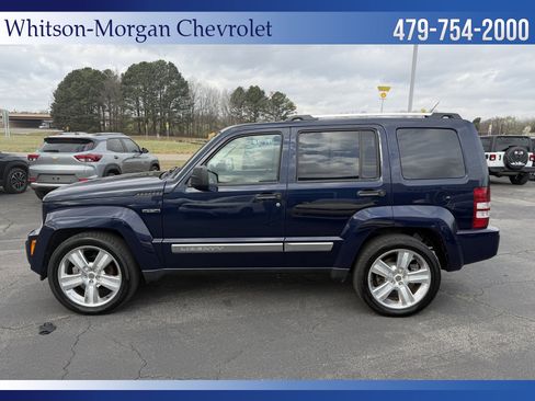 Used 2012 Jeep Liberty Limited Jet w/ Comfort/Convenience Group image 8