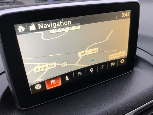 Used 2015 MAZDA MAZDA3 i Grand Touring image 28